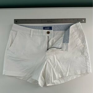Old Navy Women's White Khaki Shorts — Size 10
